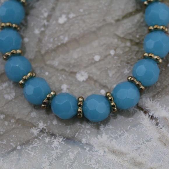Blue Faceted Beaded Bracelet - Picture 3 of 4